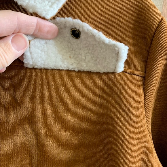 Coat - Picture 2 of 5